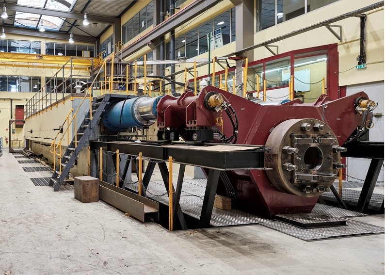 Banc de fatigue de câbles – Université Gustave Eiffel vue atelier