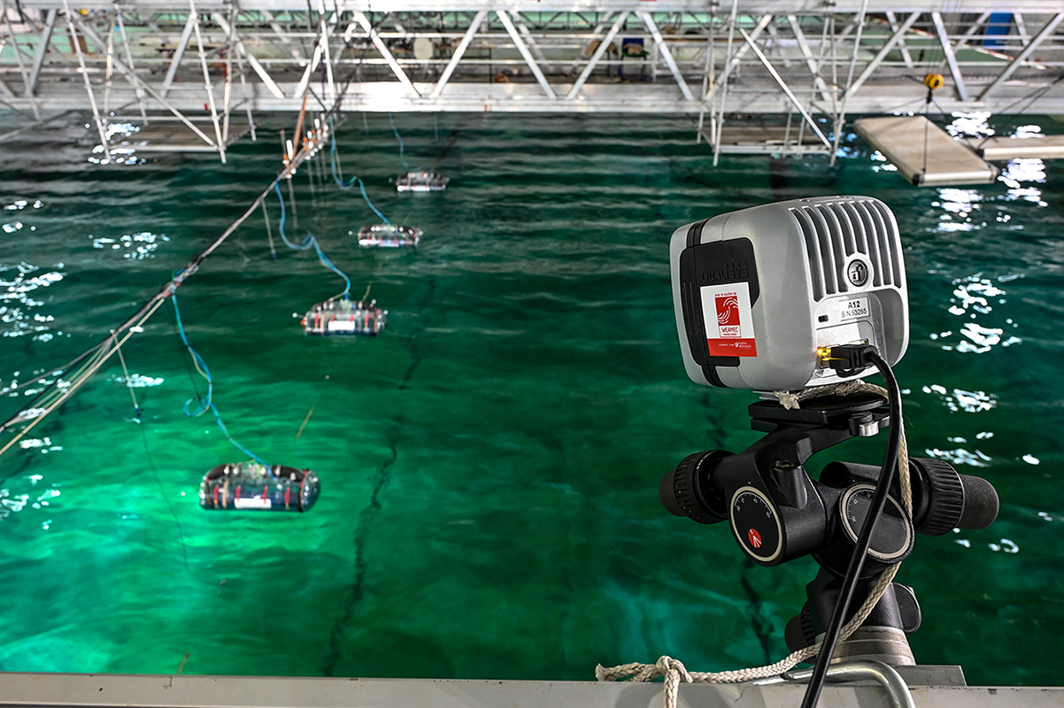 Test Seaturns dans les bassins de Centrale Nantes avec les caméras